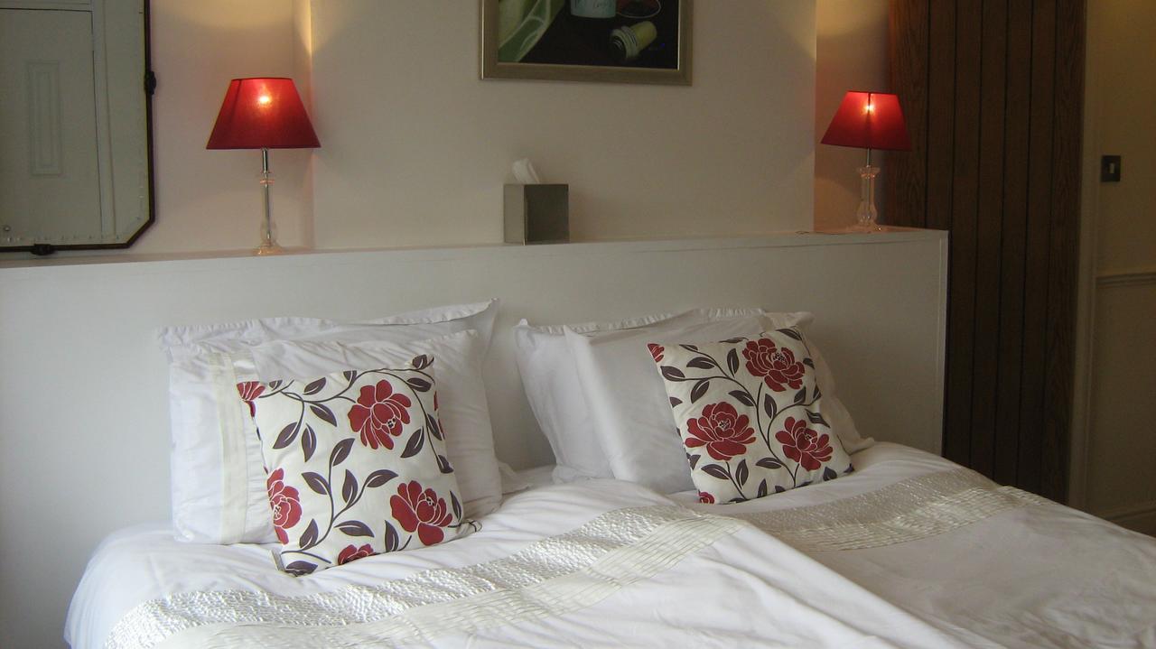 สะวันนา เบด แอนด์ เบรกฟาสต์ Bed & Breakfast เวอร์จิเนียวอเตอร์ ภายนอก รูปภาพ